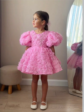 Manolya Bisiklet yaka Sırtı -V Pembe Renk Gül Kabartma Kız Çocuk Abiye Elbise