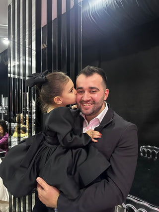 Oscar Saten Siyah Kemerli Tasarım Elbise