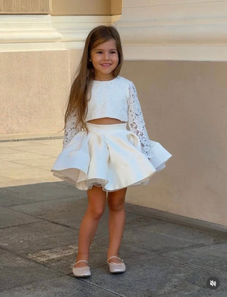 Beyaz Dantel Crop Sırt Detaylı Balon Etek Elbise