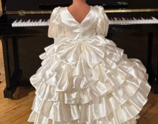 Fiyonk - KEMİK BEJ SARKAÇLI FİYONK